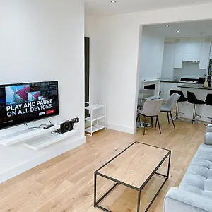 Massive Flat Near Greenwich Park Apartment London