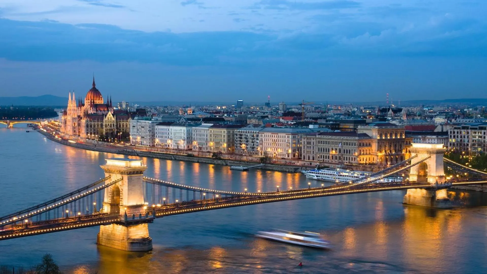 Little Americas Opera Apartments Budapest