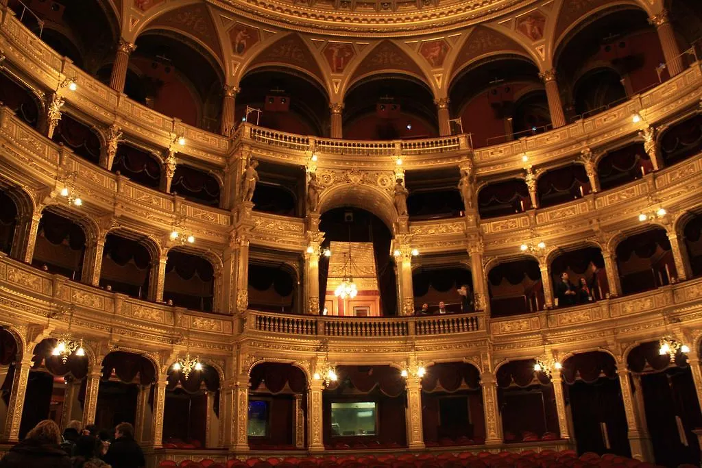 Little Americas Opera Apartments Budapest 0*,