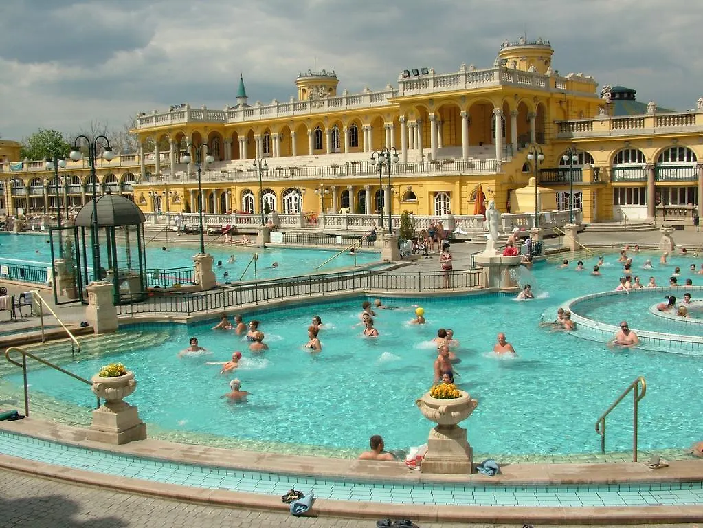 Little Americas Opera Apartments Budapest